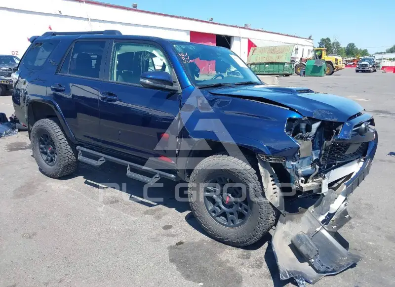 2023 Toyota 4 RUNNER фото