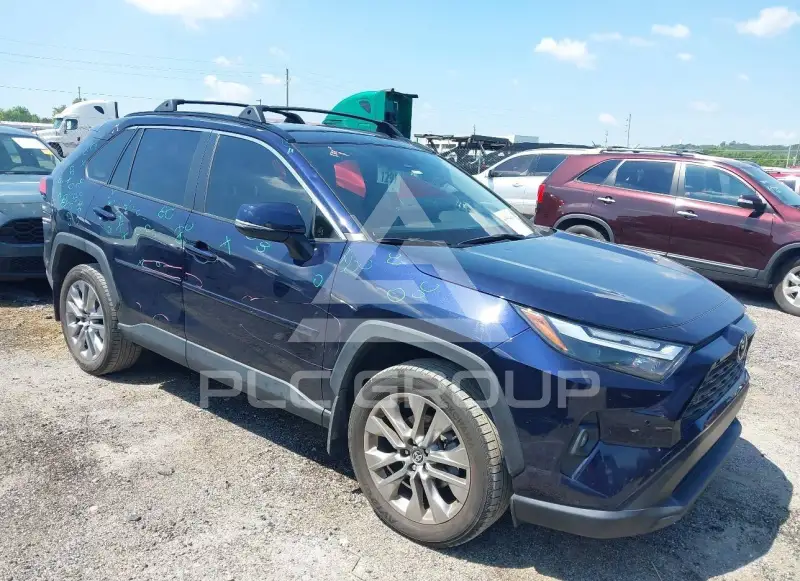 2023 Toyota RAV4 фото