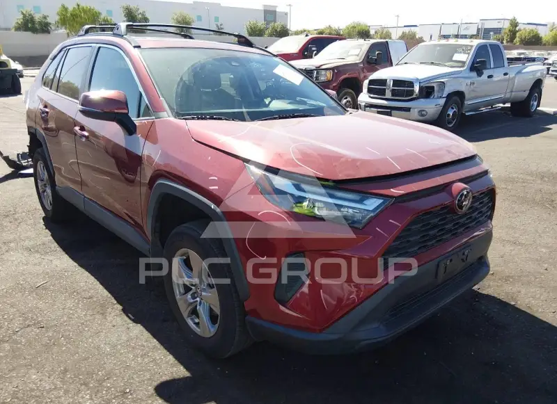 2023 Toyota RAV4 фото