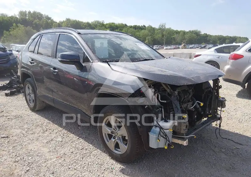 2023 Toyota RAV4 фото