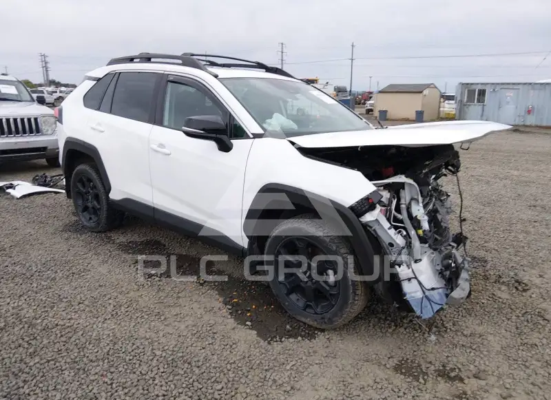 2023 Toyota RAV4 фото