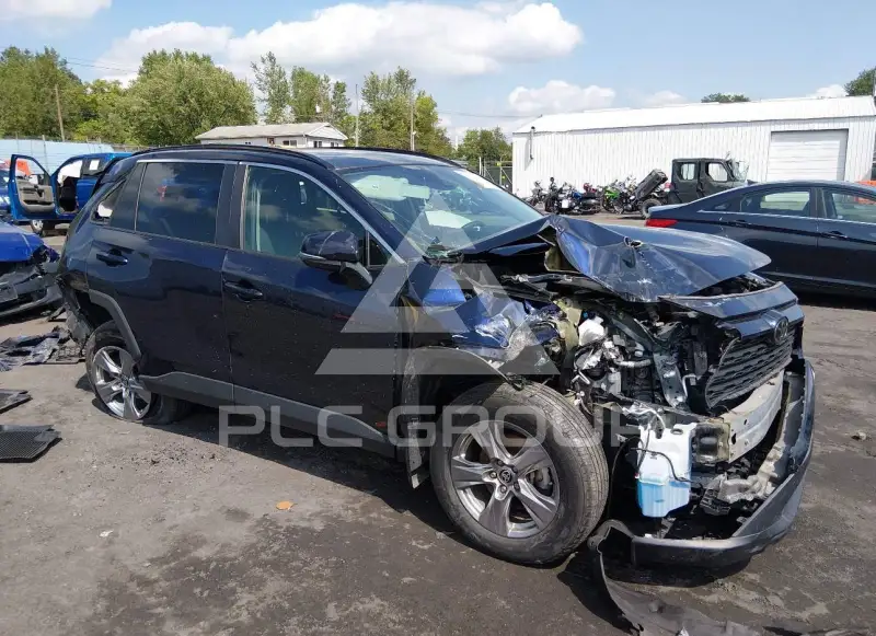 2023 Toyota RAV4 фото