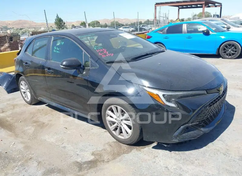 2023 Toyota COROLLA фото