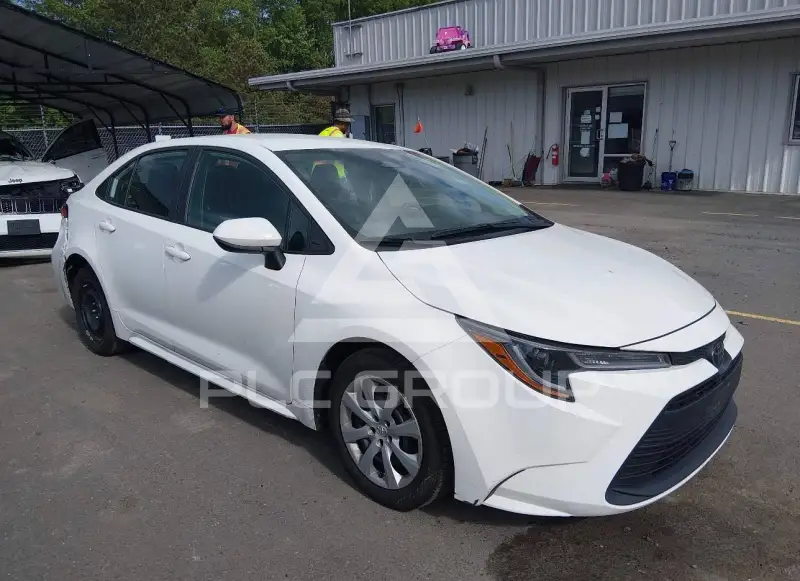 2023 Toyota COROLLA фото