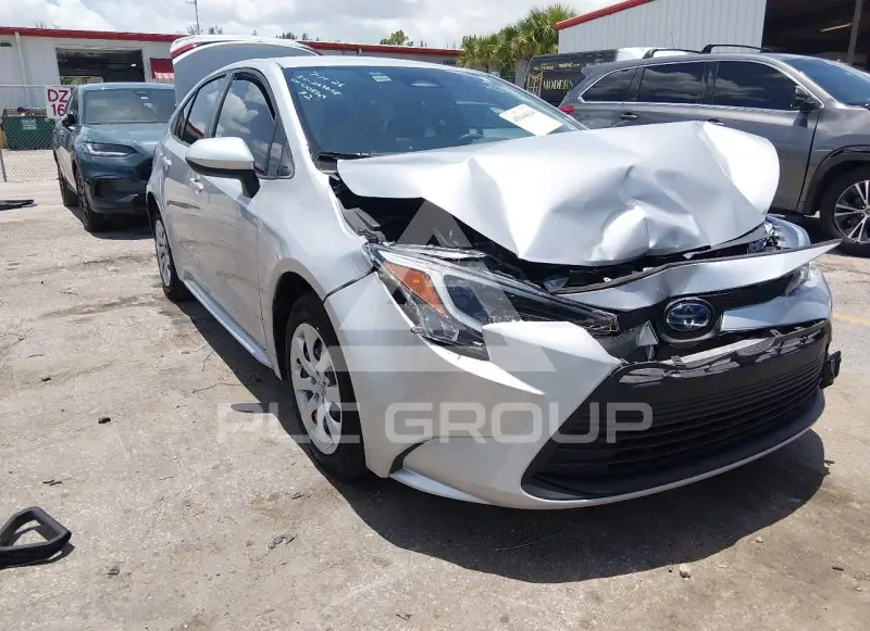 2023 Toyota COROLLA photo