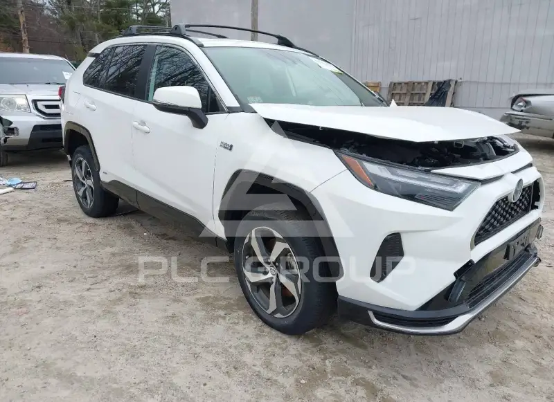 2023 Toyota RAV4 фото