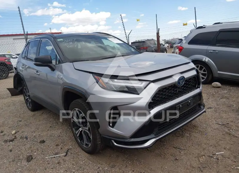 2023 Toyota RAV4 фото