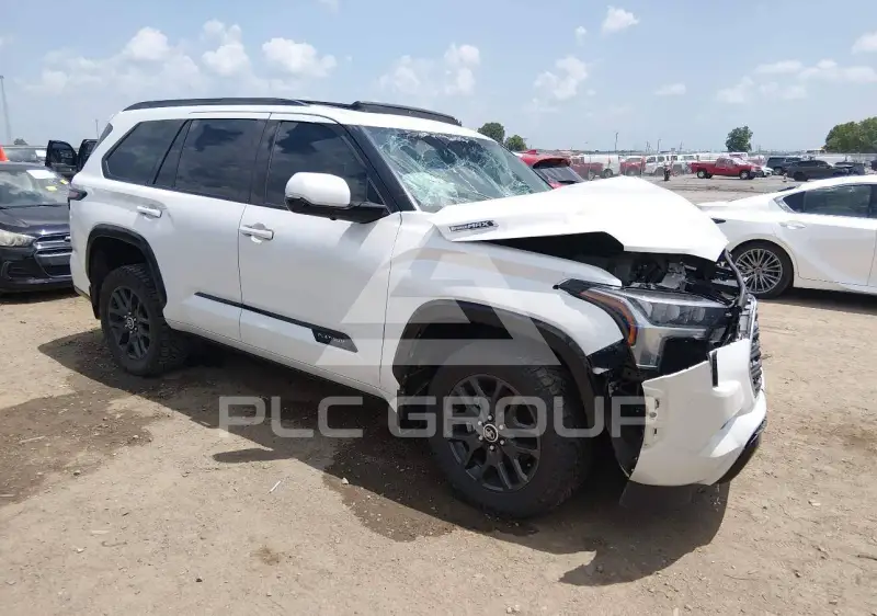 2023 Toyota SEQUOIA фото