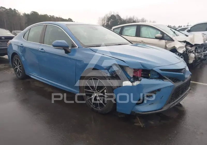 2023 Toyota CAMRY фото