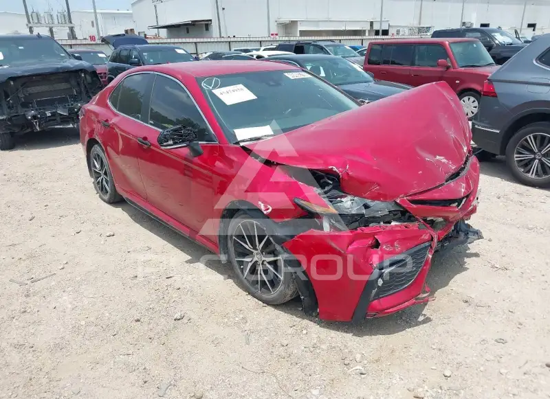 2023 Toyota CAMRY фото