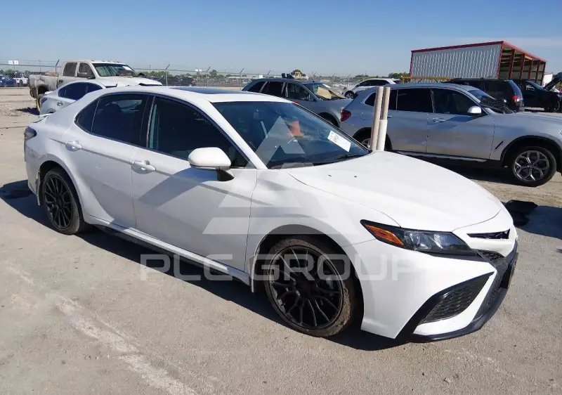 2023 Toyota CAMRY фото