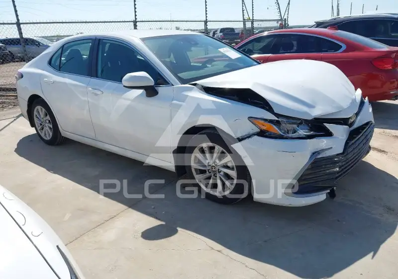 2023 Toyota CAMRY фото
