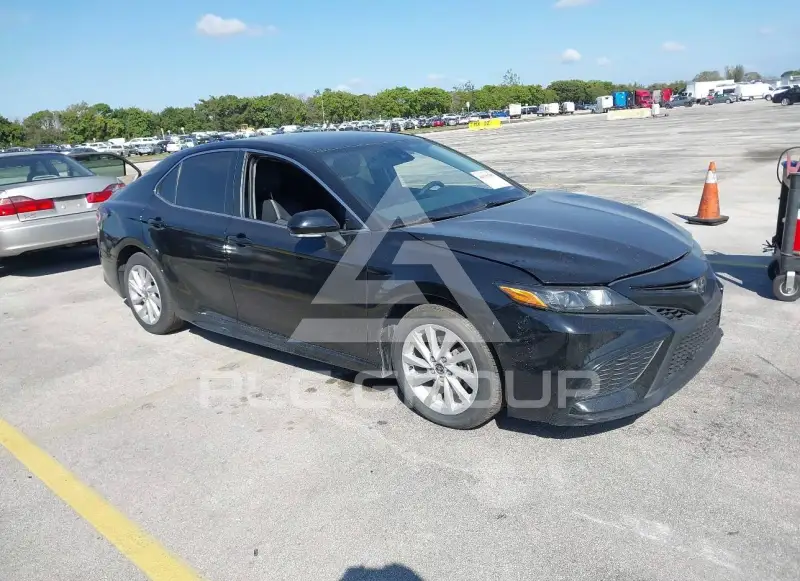 2023 Toyota CAMRY photo