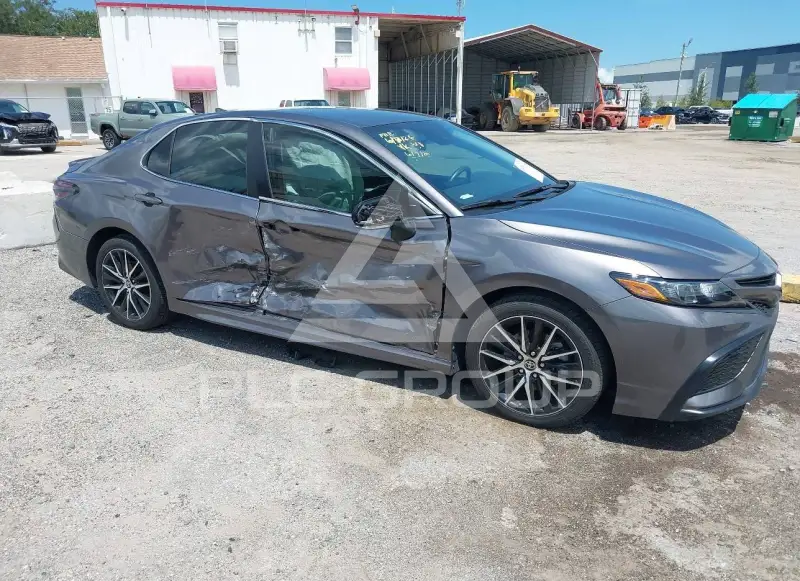 2023 Toyota CAMRY photo