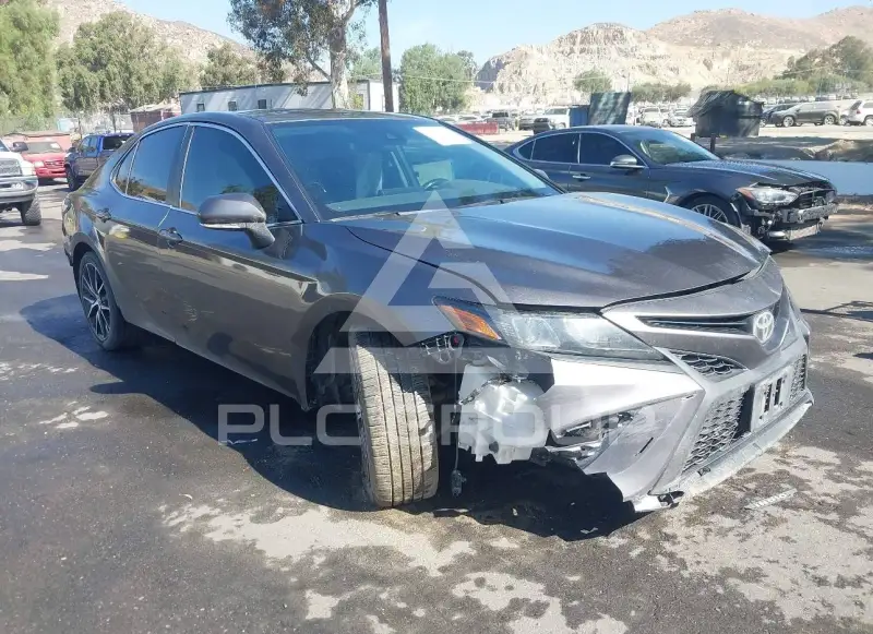 2023 Toyota CAMRY photo