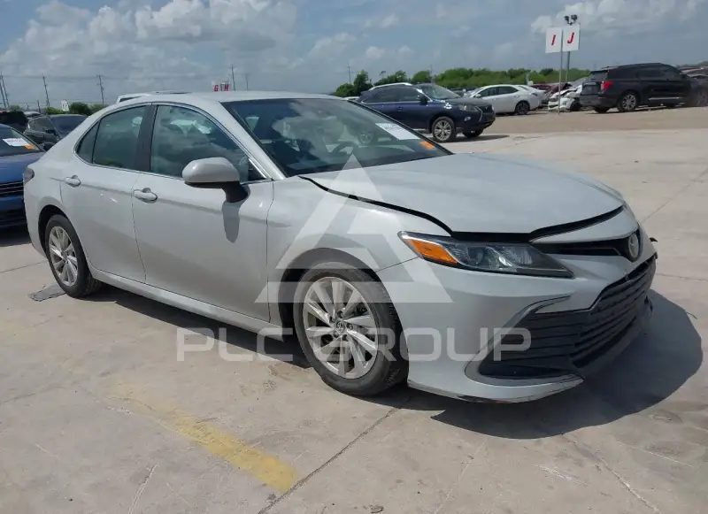 2023 Toyota CAMRY фото