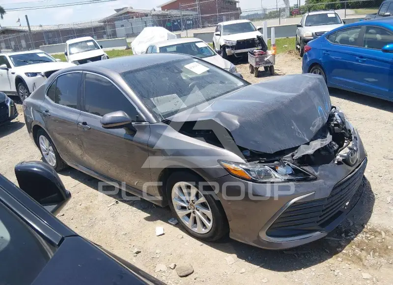 2023 Toyota CAMRY фото