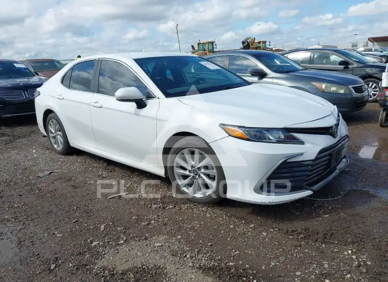2023 Toyota CAMRY photo