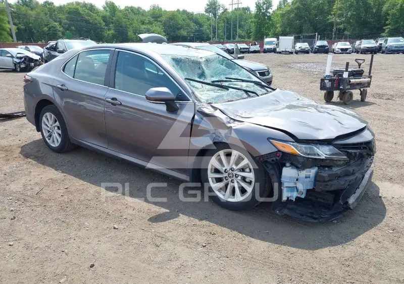 2023 Toyota CAMRY фото