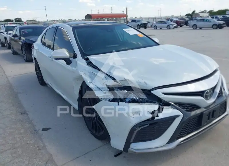 2023 Toyota CAMRY photo