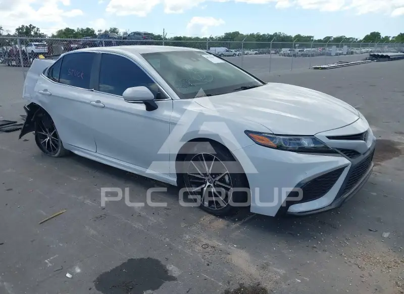 2023 Toyota CAMRY фото