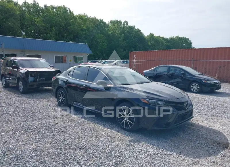 2023 Toyota CAMRY фото