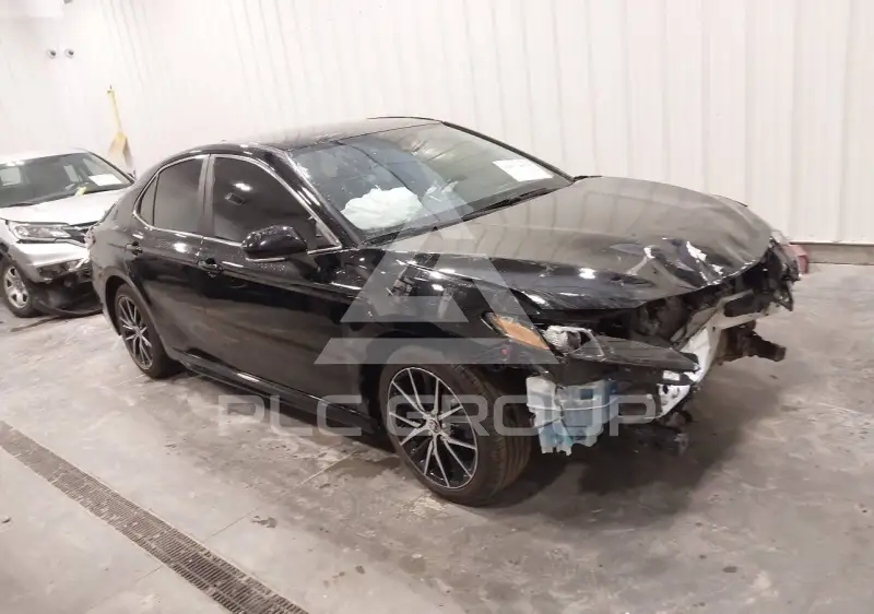 2023 Toyota CAMRY фото