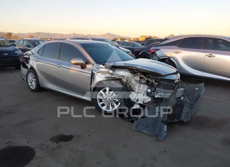 2023 Toyota CAMRY фото