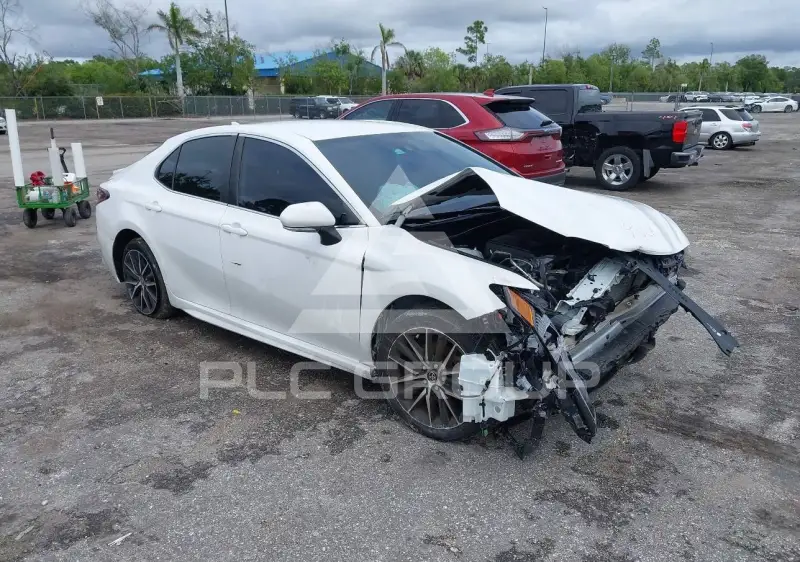 2023 Toyota CAMRY фото