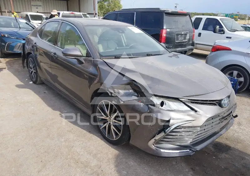 2023 Toyota CAMRY фото