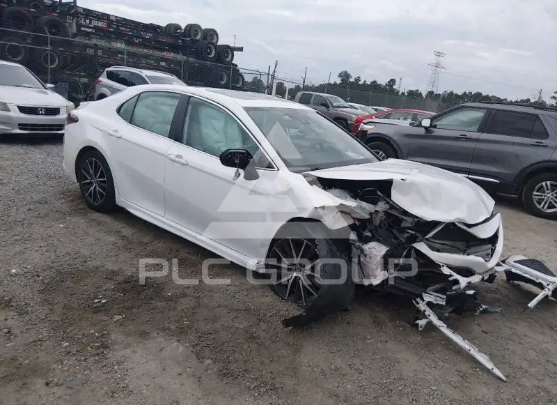 2023 Toyota CAMRY photo