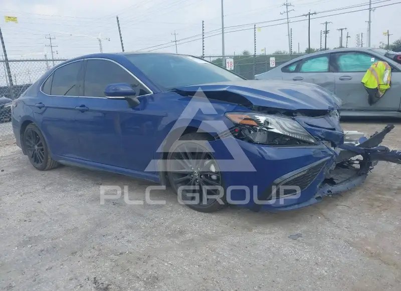 2023 Toyota CAMRY фото