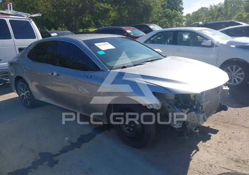2023 Toyota CAMRY фото