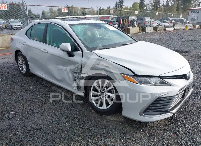 2023 Toyota CAMRY photo