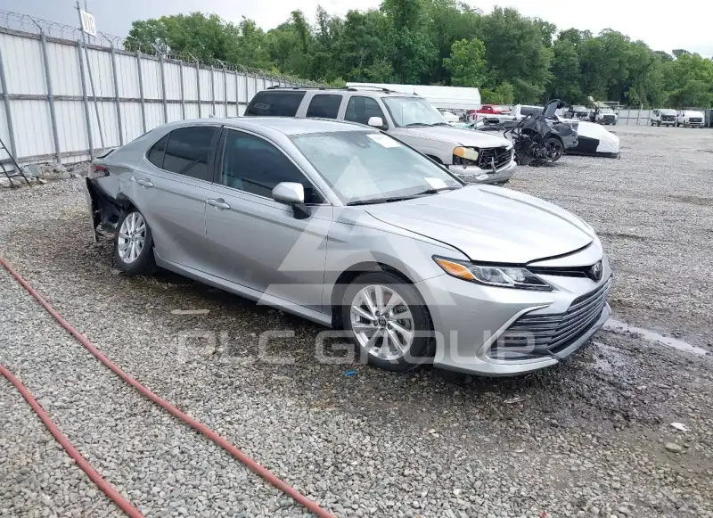 2023 Toyota CAMRY фото