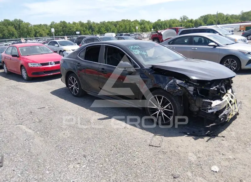 2023 Toyota CAMRY фото