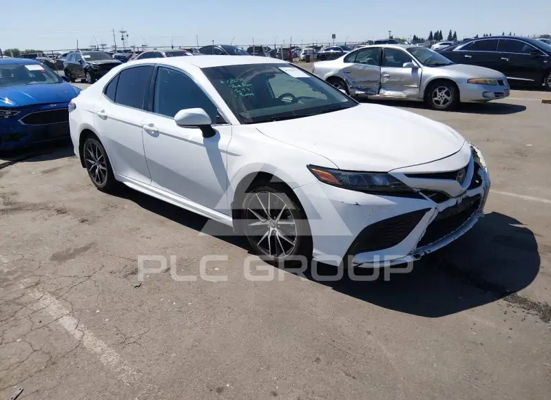 2023 Toyota CAMRY фото