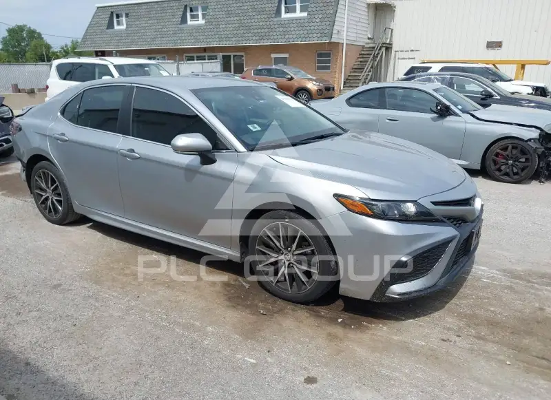 2023 Toyota CAMRY photo
