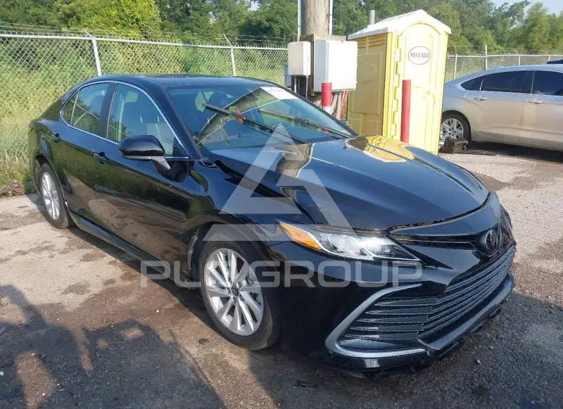 2023 Toyota CAMRY фото