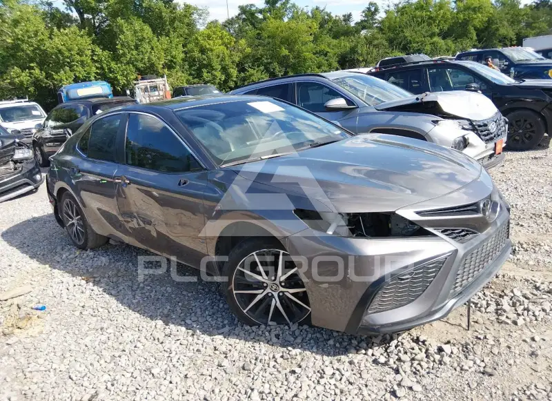 2023 Toyota CAMRY фото