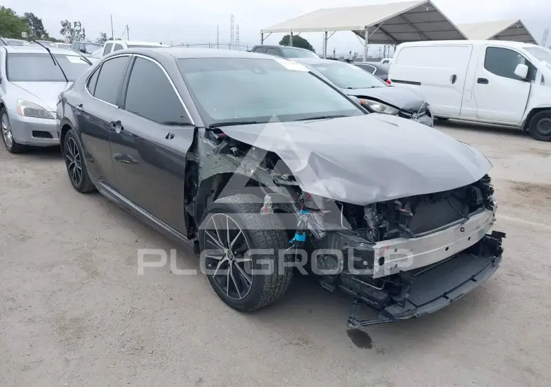 2023 Toyota CAMRY фото