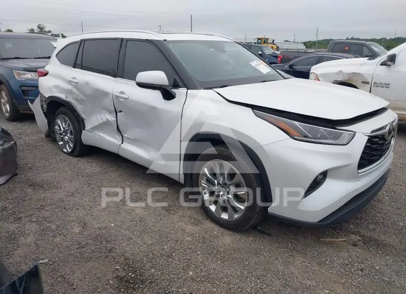 2023 Toyota Highlander фото