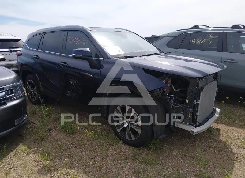 2023 Toyota Highlander фото
