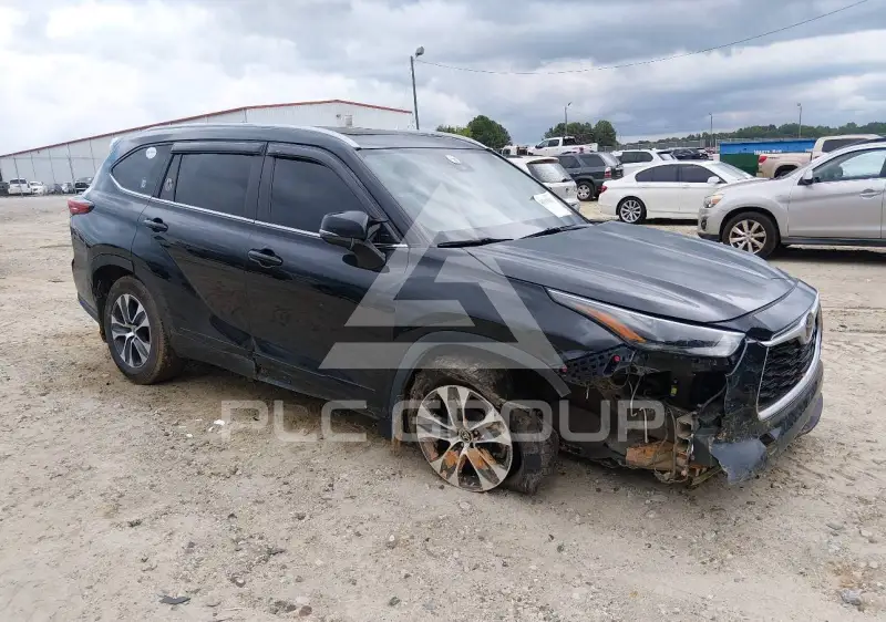 2023 Toyota Highlander фото