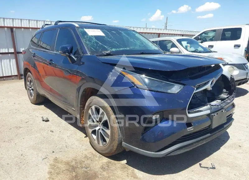 2023 Toyota Highlander фото