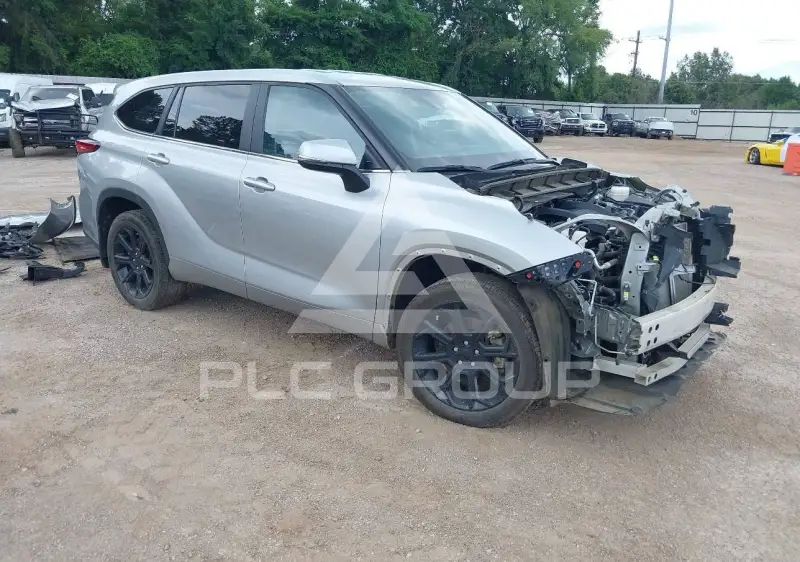 2023 Toyota Highlander фото