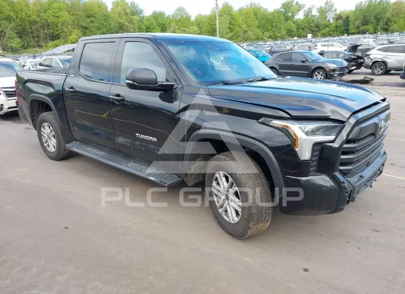 2023 Toyota TUNDRA фото