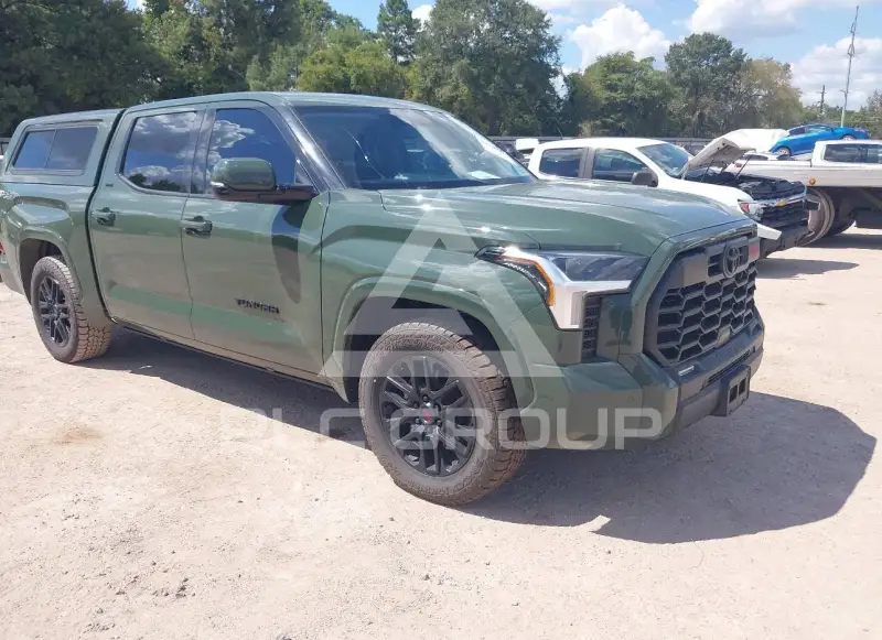 2023 Toyota TUNDRA фото