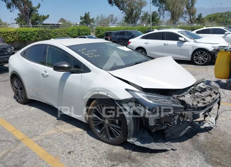 2023 Toyota PRIUS фото