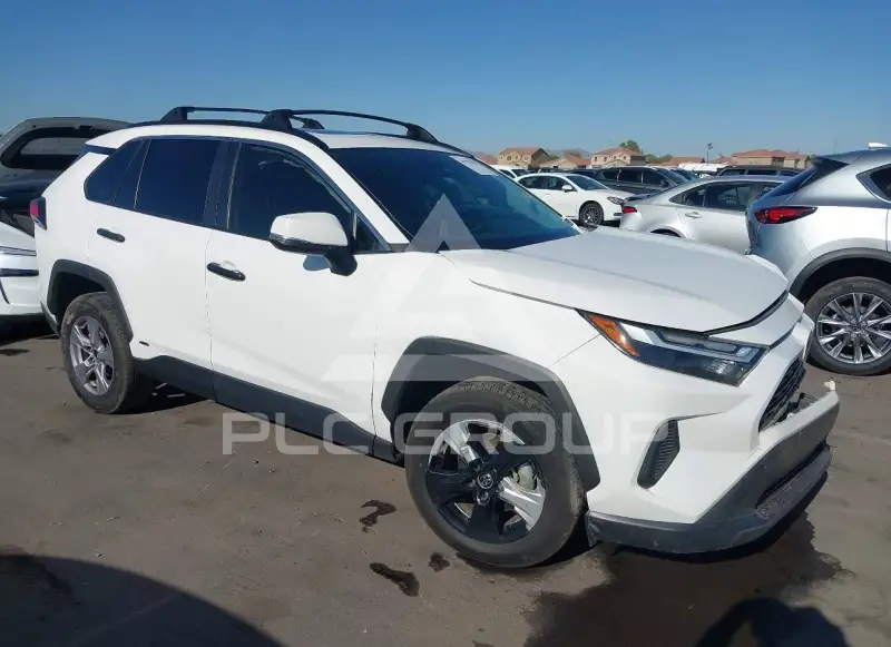 2023 Toyota RAV4 фото